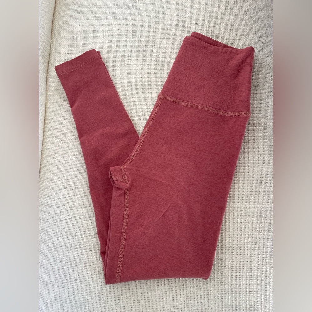 Beyond Yoga Caught in the Midi High Waist Leggings in Softest Scarlet size S